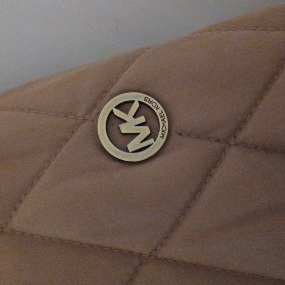 Michael Kors Womens Quilted Jacket - Picture 3 of 6